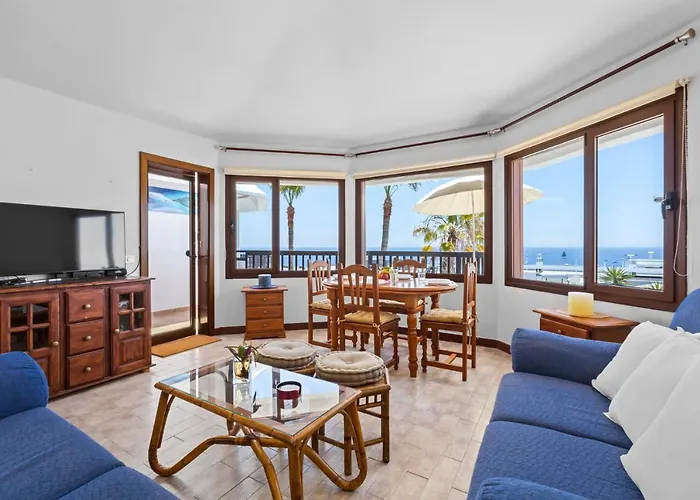 아파트 Home2book Stunning Ocean View, *