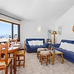 아파트 Home2book Stunning Ocean View,