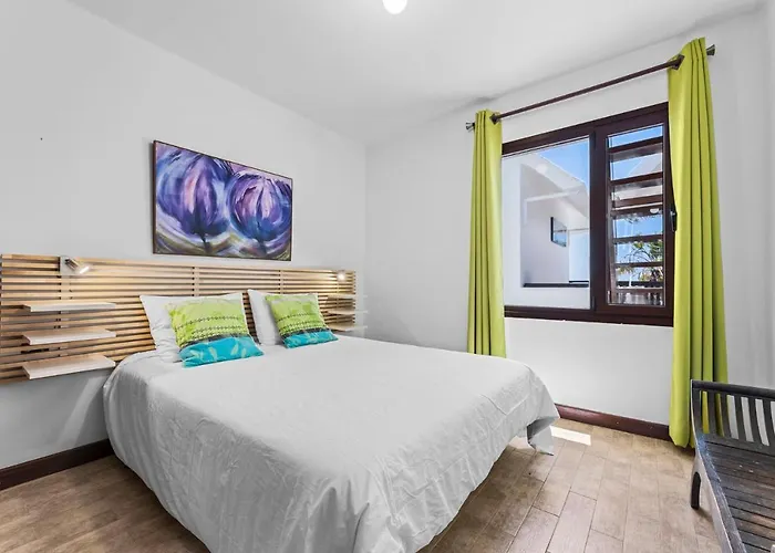 Home2book Stunning Ocean View, Apartman *